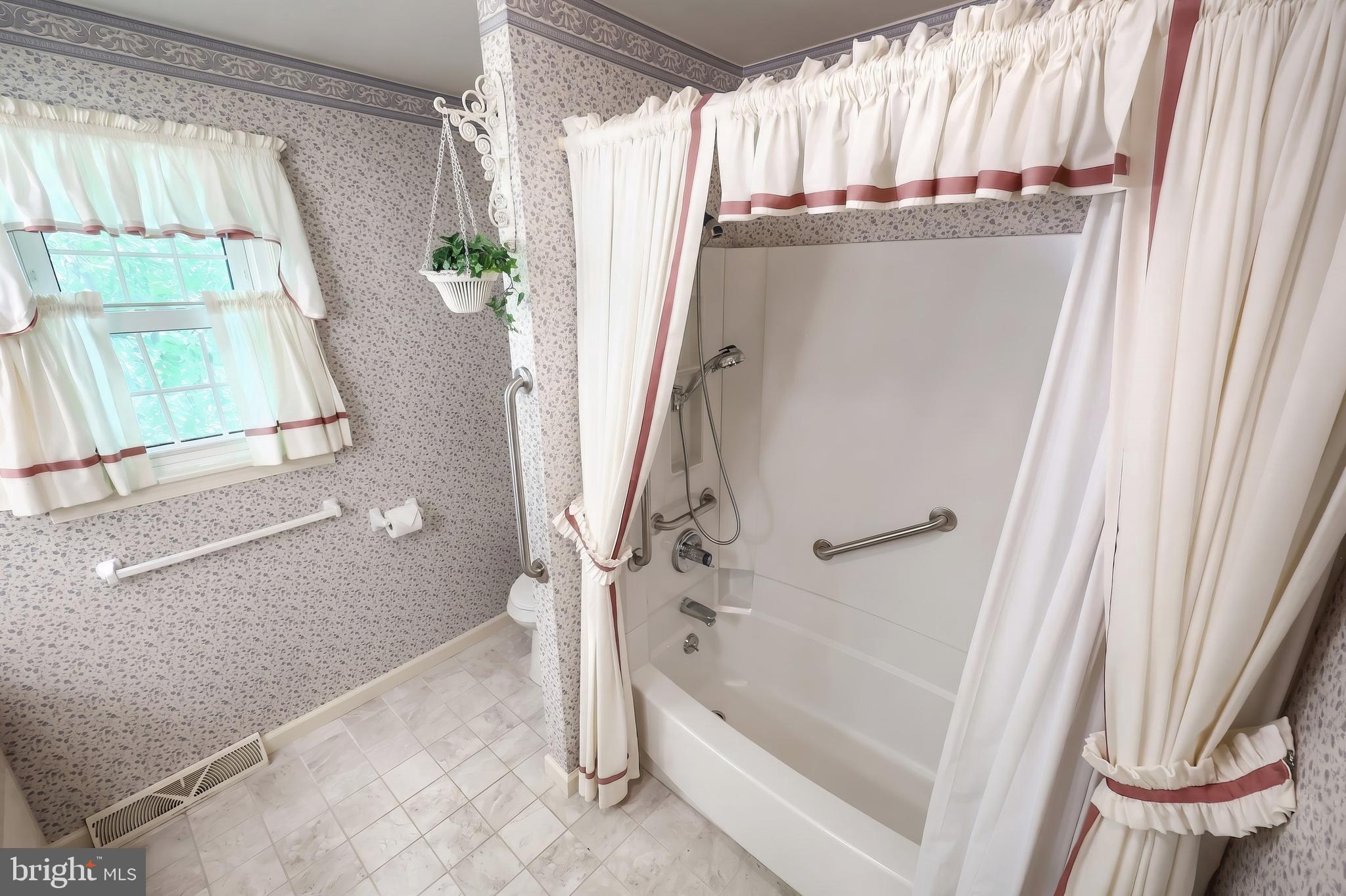 4275 Evergreen Road Felton, PA 17322 - Photo 32 of 47 Gallery Image 32