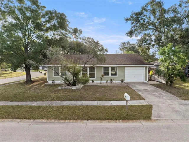 $330,000 | 6500 Briar Ridge Court, Pinellas Park, FL 33782