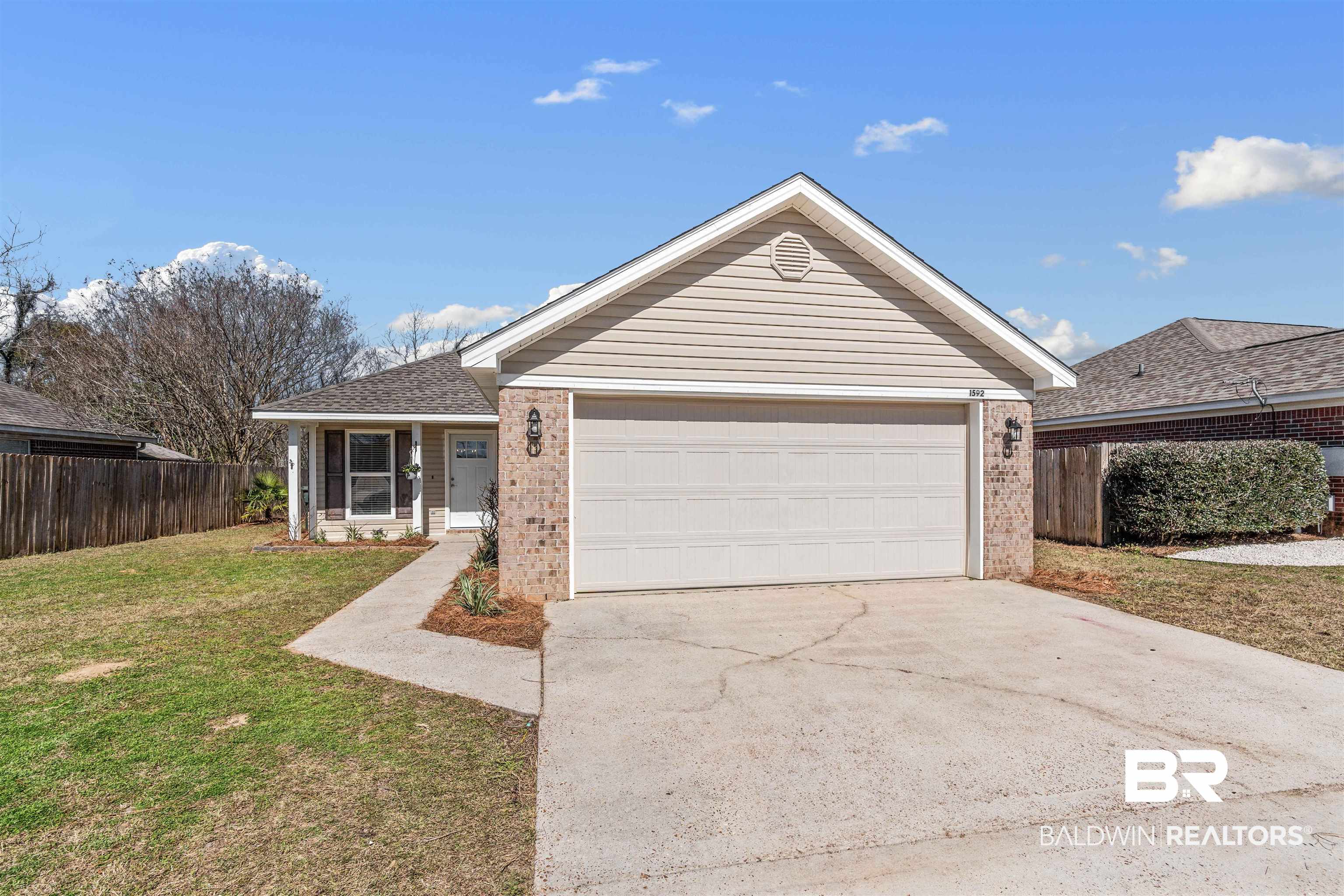 1592 Abbey Loop Foley, AL 36535 - Photo 1 of 25