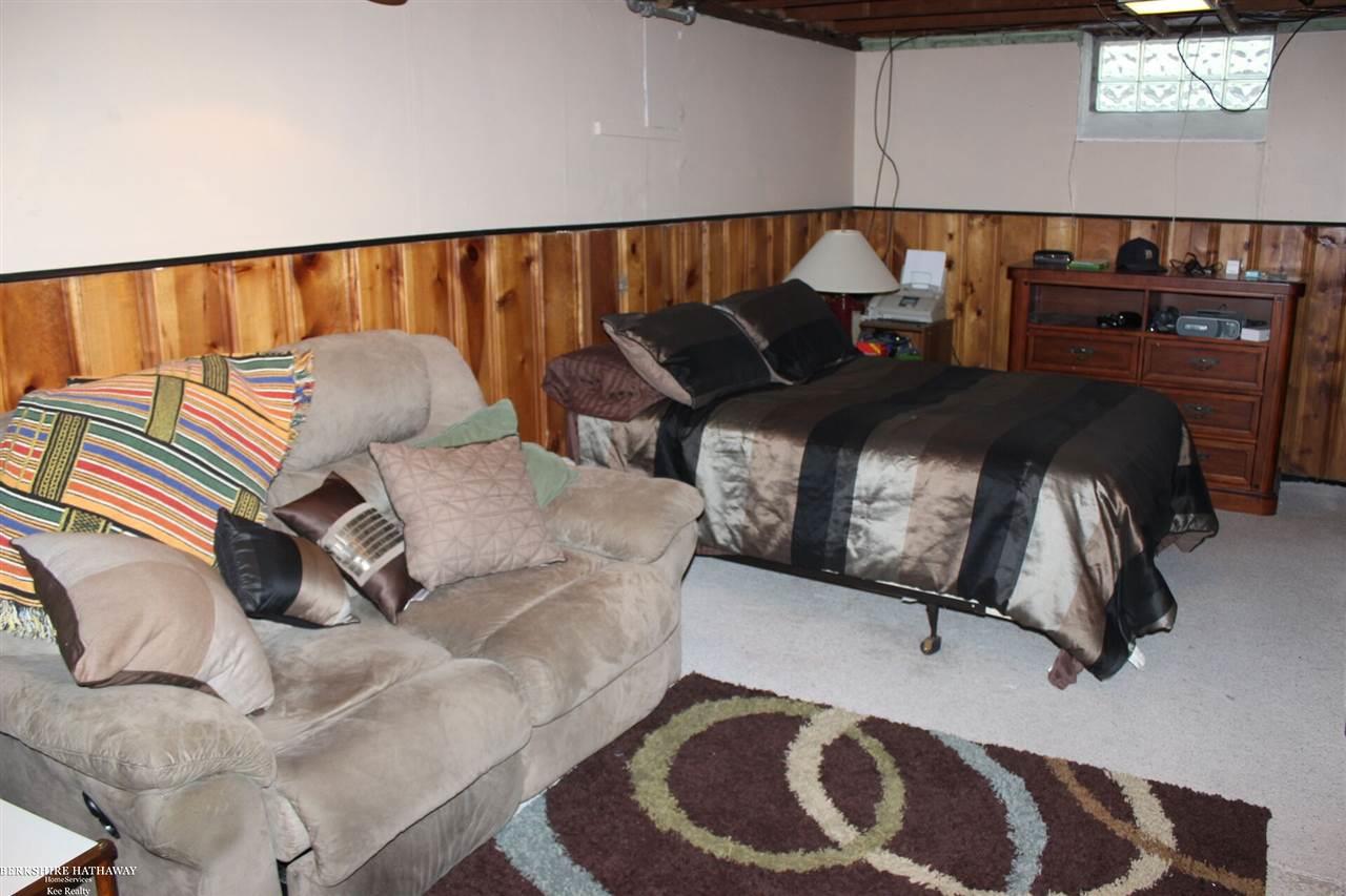 8281 Standard Street Center Line, MI 48015 - Photo 21 of 30