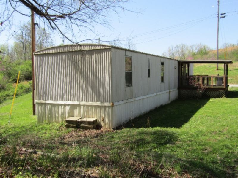 57 Poor House Ridge Road Celina, TN 38551 - Photo 12 of 25 Gallery Image 12