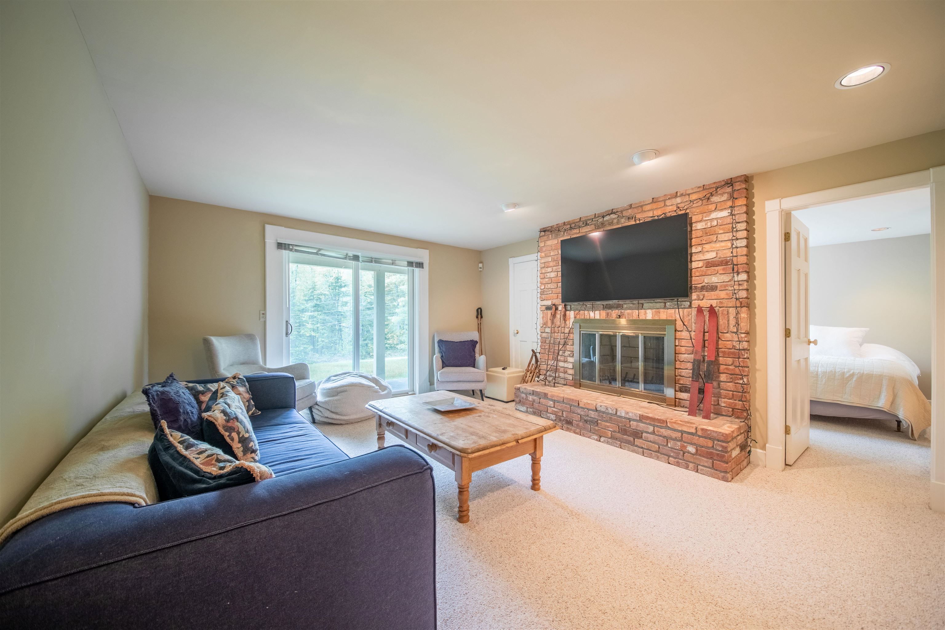 52 High Meadow Road, Unit 11 Winhall, VT 05340 - Photo 28 of 39