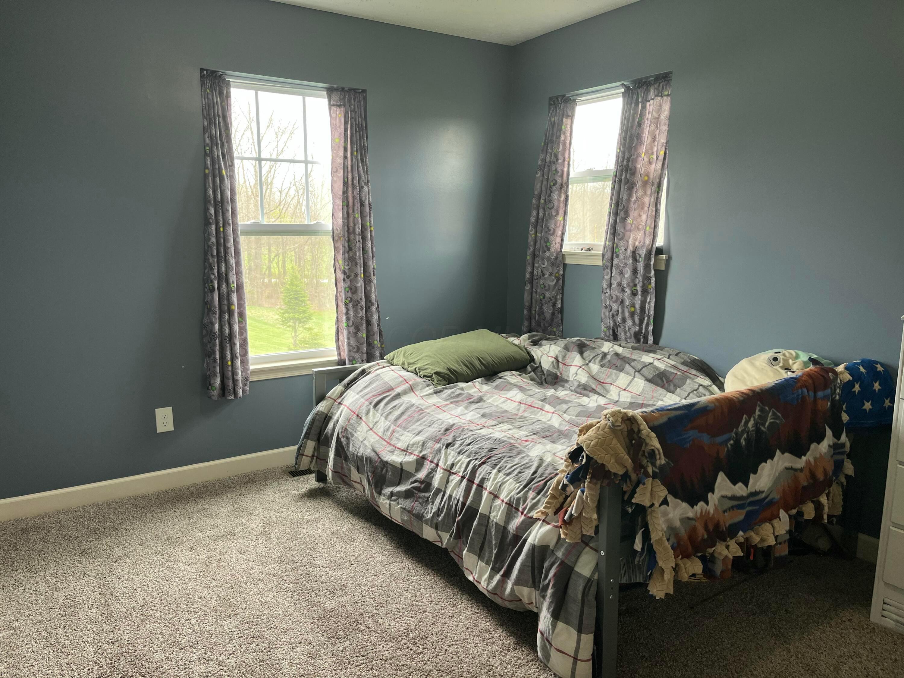 7705 Camp Road Mount Vernon, OH 43050 - Photo 14 of 22 Bedroom 3