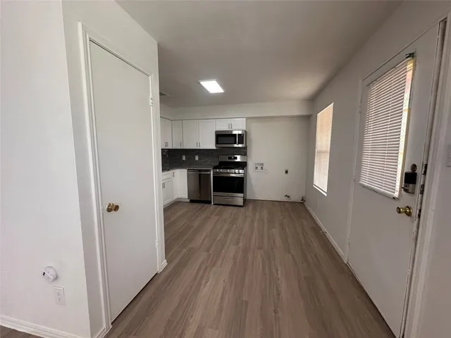 $1,350 | 6910 Circle S Road, Unit A, Austin, TX 78745