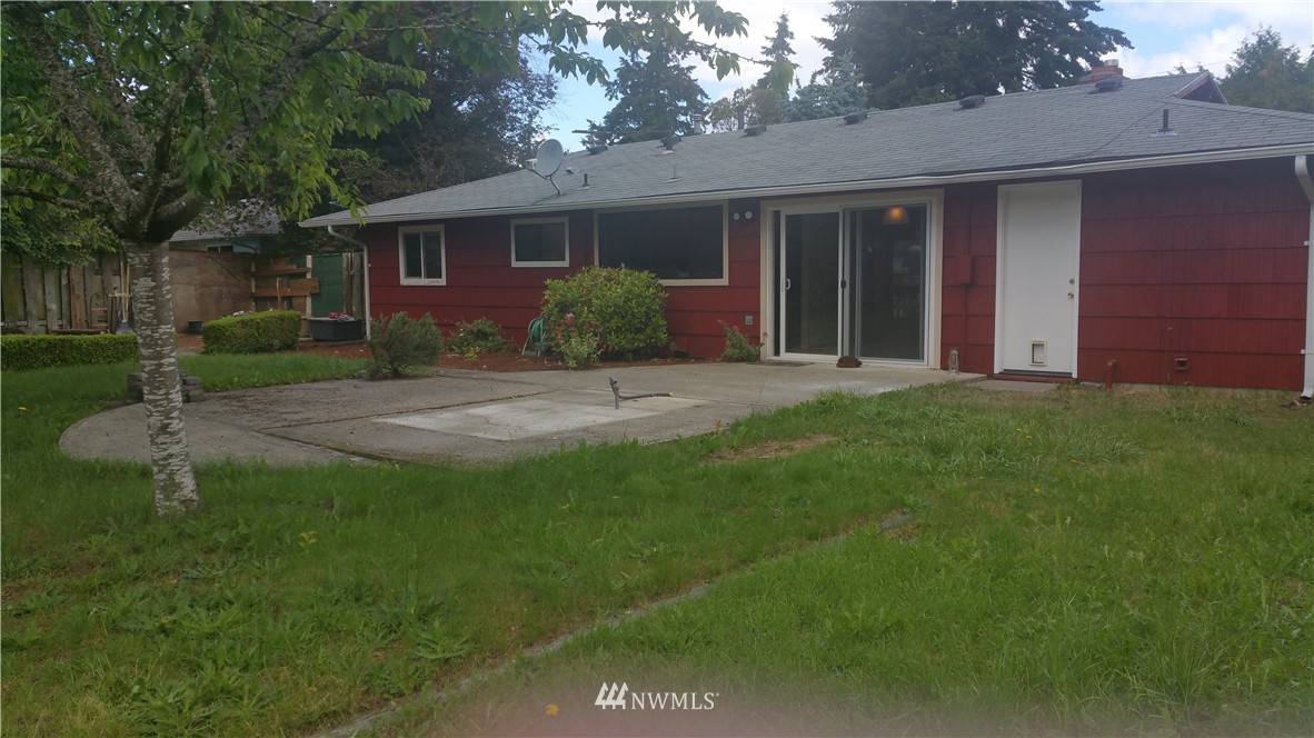 3721 Northeast 22nd Place Renton, WA 98056 - Photo 7 of 8