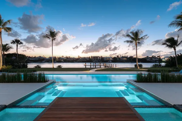 $44,950,000 | 488 South Beach Road, Jupiter Island, FL 33455