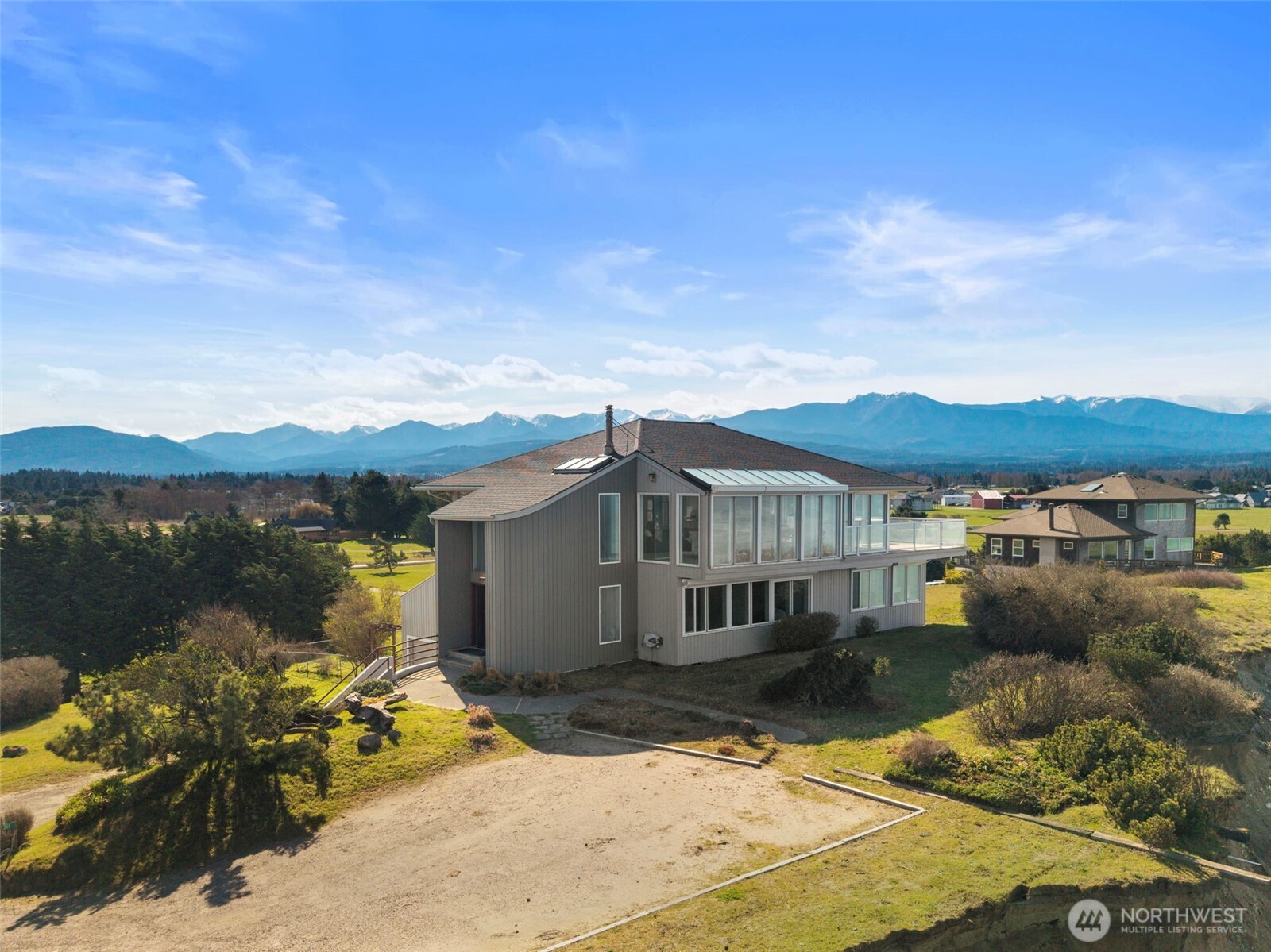 311 Tyler View Place Sequim, WA 98382 - Photo 3 of 39