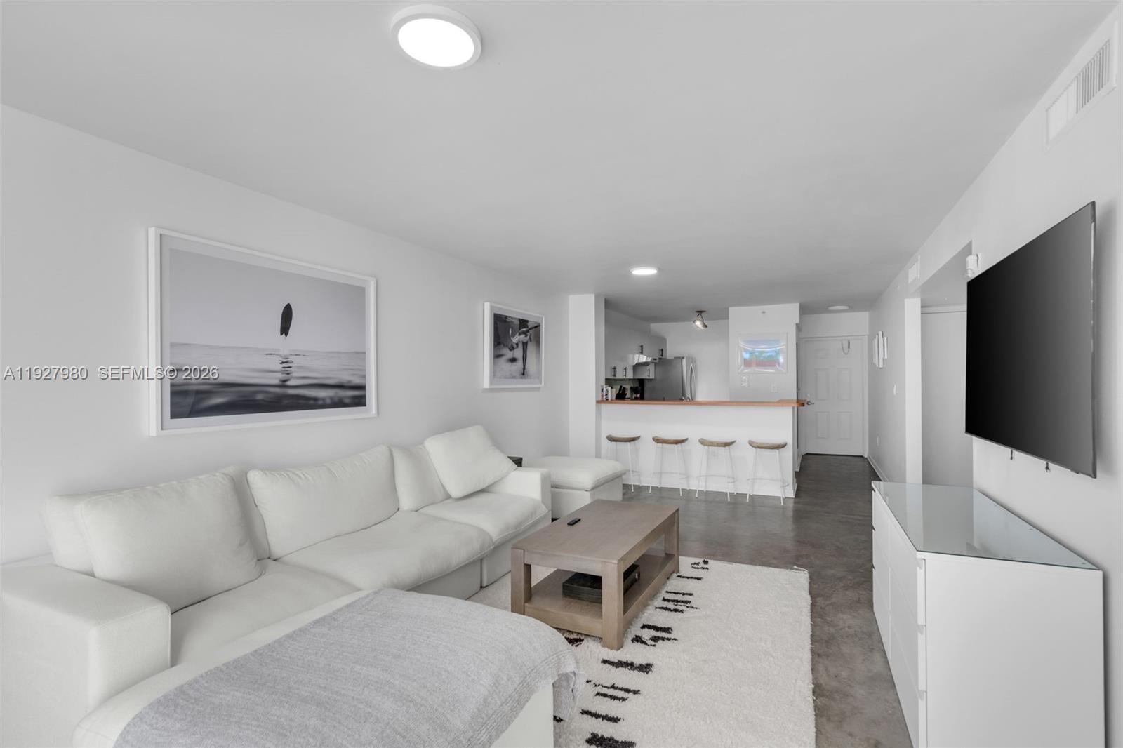 1401 Bay Road, Unit 405 Miami Beach, FL 33139 - Photo 5 of 25