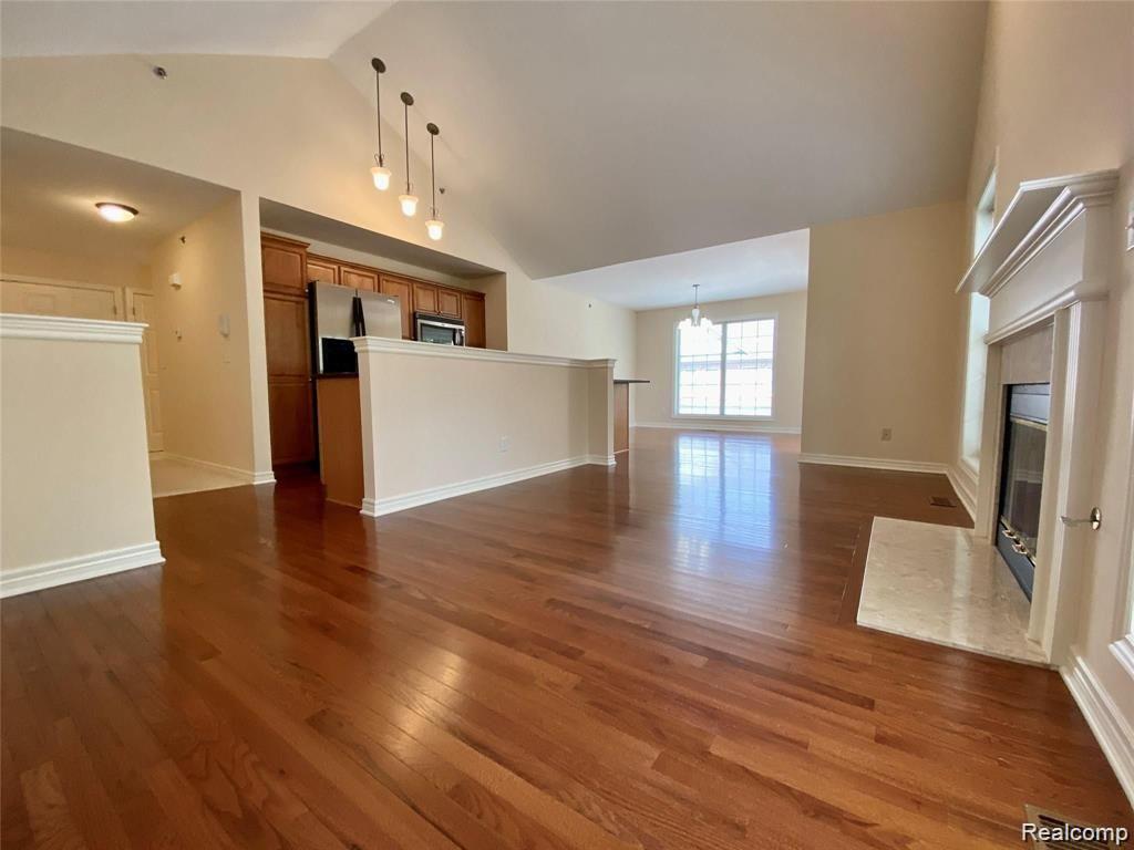 341 Village Way South Canton, MI 48188 - Photo 10 of 34