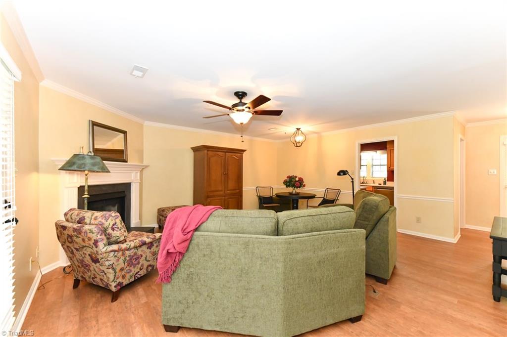 1202 Watermark Court High Point, NC 27265 - Photo 5 of 23 Great Room