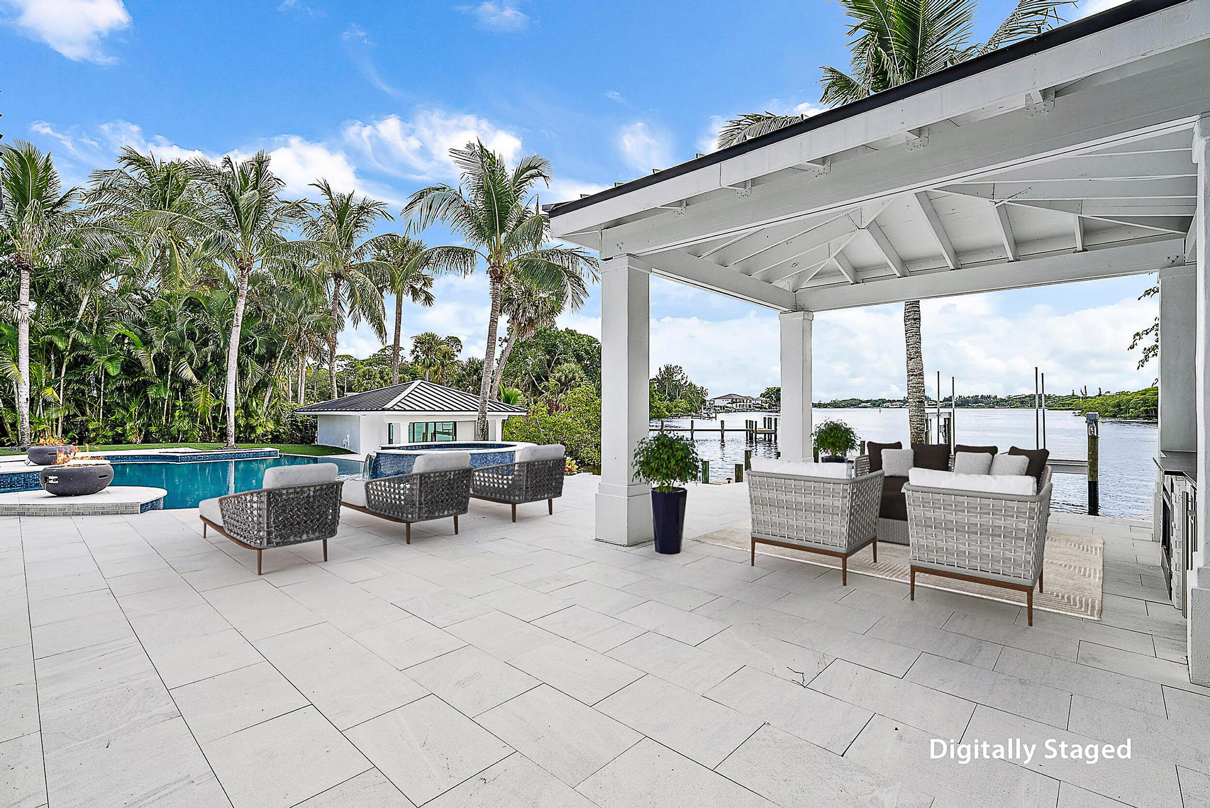 9460 Southeast Point Terrace Jupiter, FL 33469 - Photo 30 of 38 a view of outdoor space with seating
