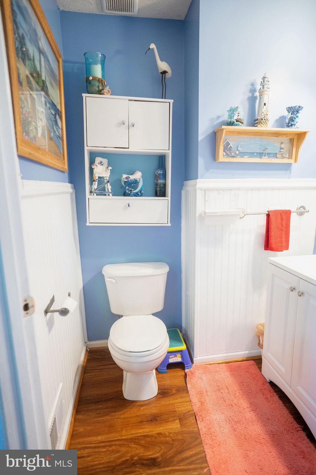 252 Powdersby Road Joppa, MD 21085 - Photo 3 of 24 Main level half bathroom