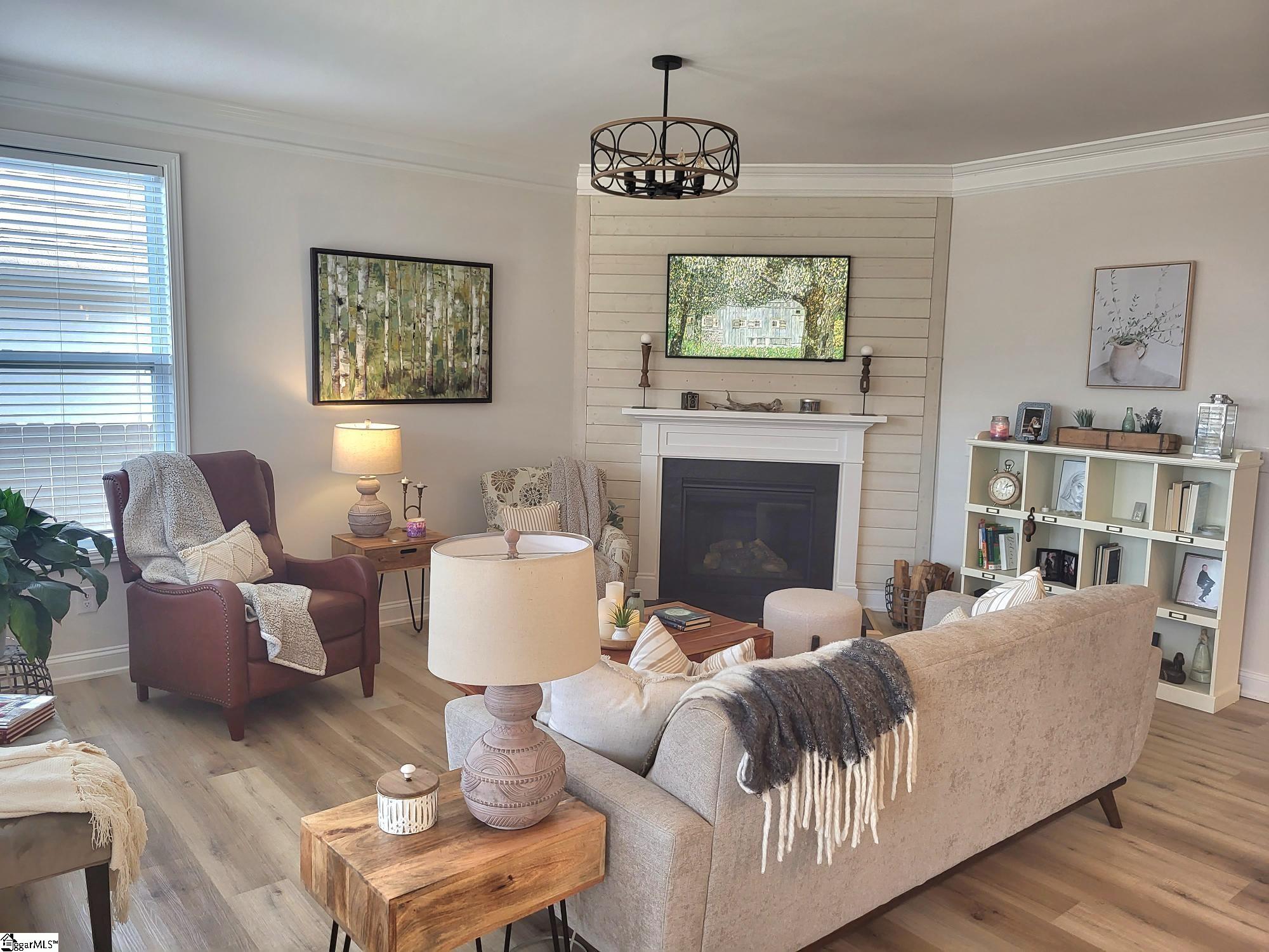 515 Raleighwood Lane Simpsonville, SC 29681 - Photo 13 of 33 Gallery Image 13