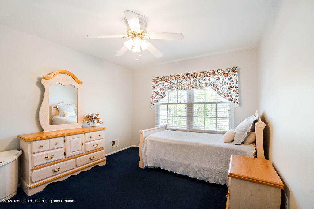 109 Johnathan Road Manchester Township, NJ 08759 - Photo 17 of 28 DSC06290