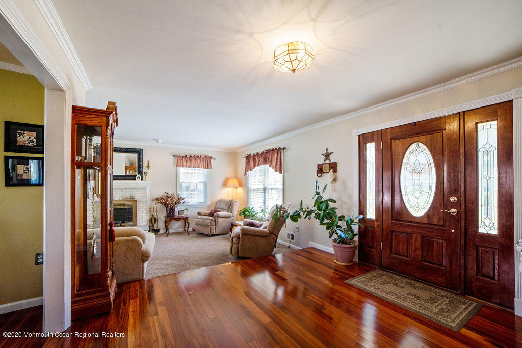 109 Johnathan Road Manchester Township, NJ 08759 - Photo 5 of 28 DSC06292