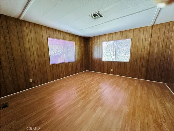 $1,850 | 2230 Lake Park Drive, Unit 140, San Jacinto, CA 92583