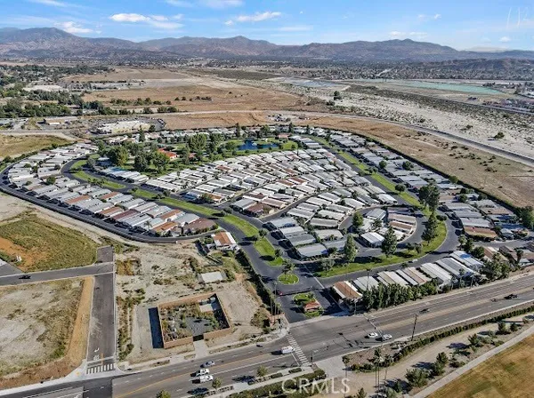 $1,850 | 2230 Lake Park Drive, Unit 140, San Jacinto, CA 92583