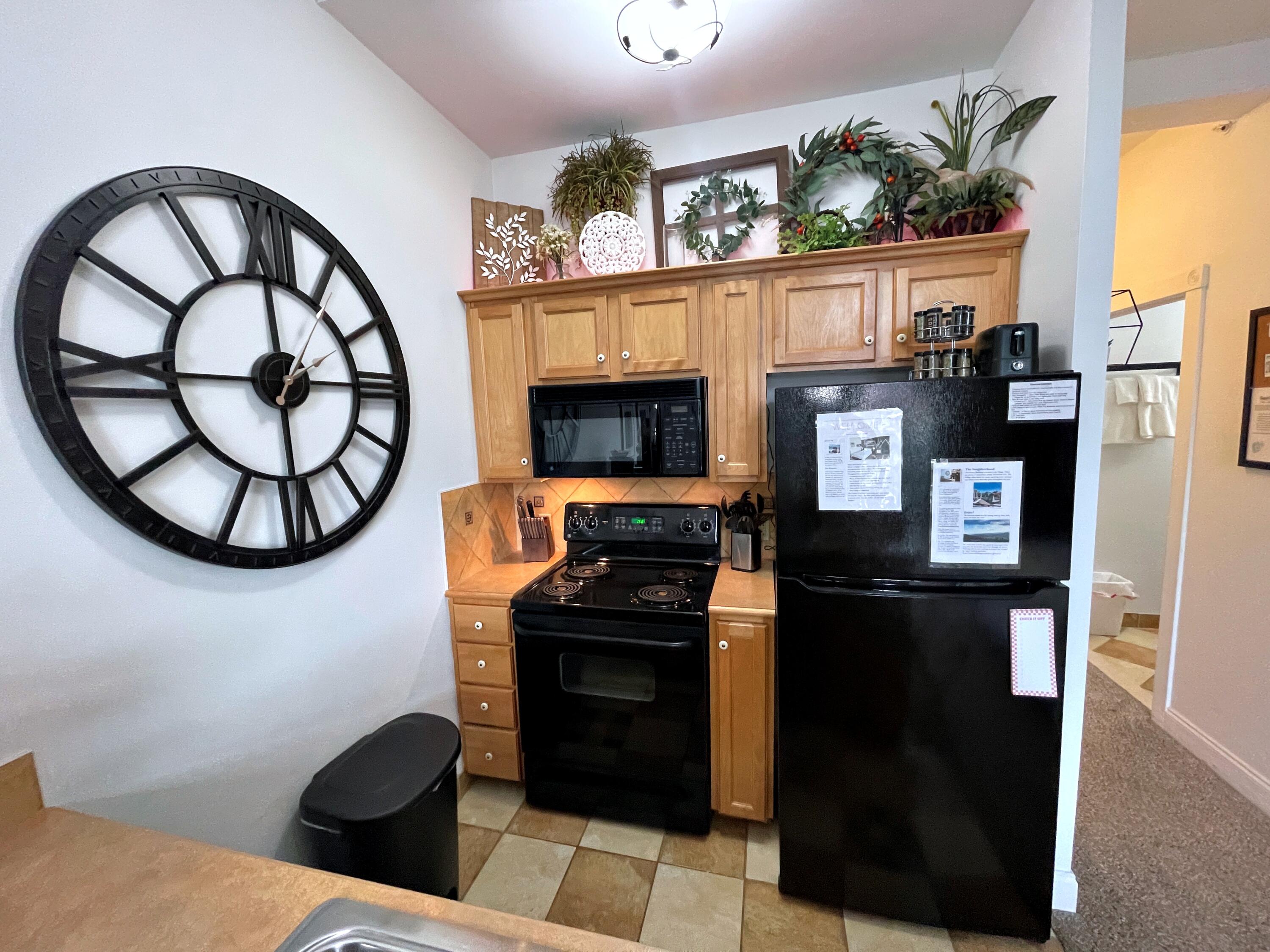 407 Seneca Buckeye, WV 24924 - Photo 10 of 17 Gallery Image 10