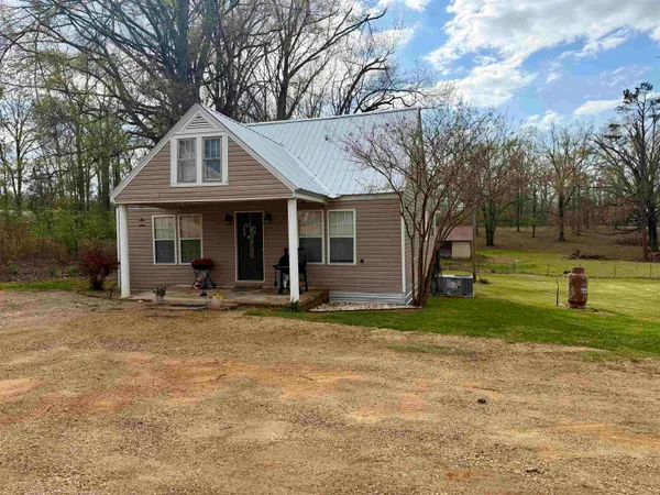 $129,900 | 10001 22nd Highway, Michie, TN 38357