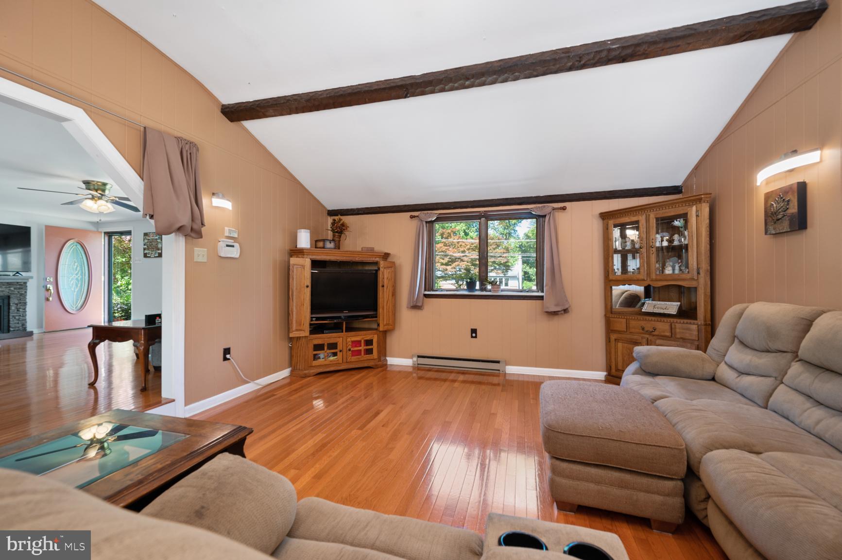 679 Roger Road Warminster, PA 18974 - Photo 7 of 35 Gallery Image 7