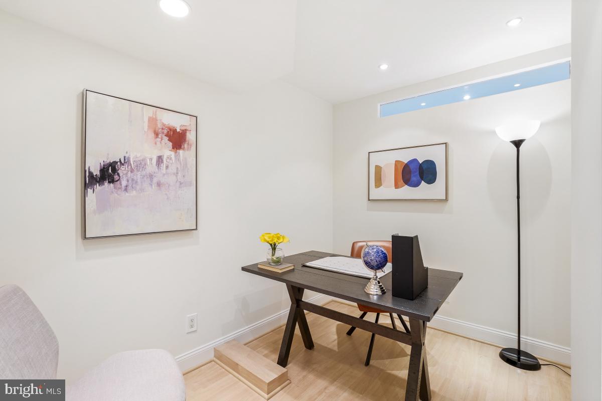 5225 Pooks Hill Road, Unit 520N Bethesda, MD 20814 - Photo 6 of 31