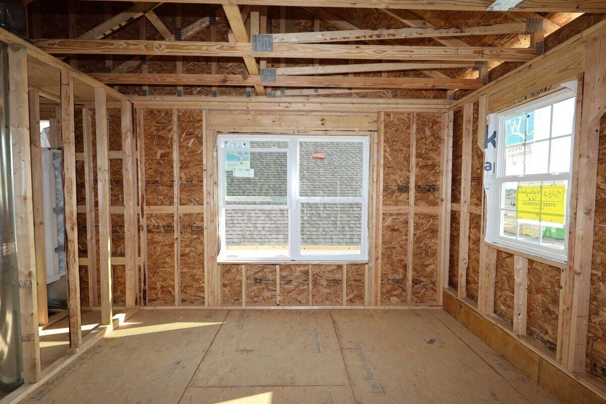 5787 Valleydale Road Powell, OH 43065 - Photo 5 of 10 Framing