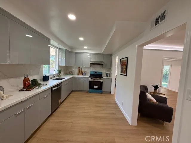 $1,188,000 | 926 East Dalton Avenue, Glendora, CA 91741