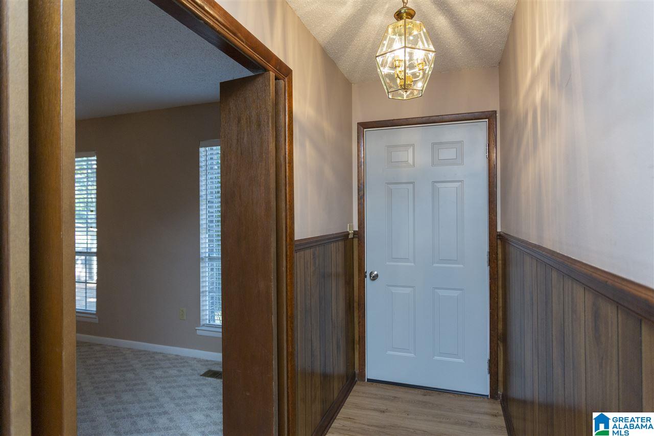 7252 Old Springville Road Pinson, AL 35126 - Photo 3 of 21