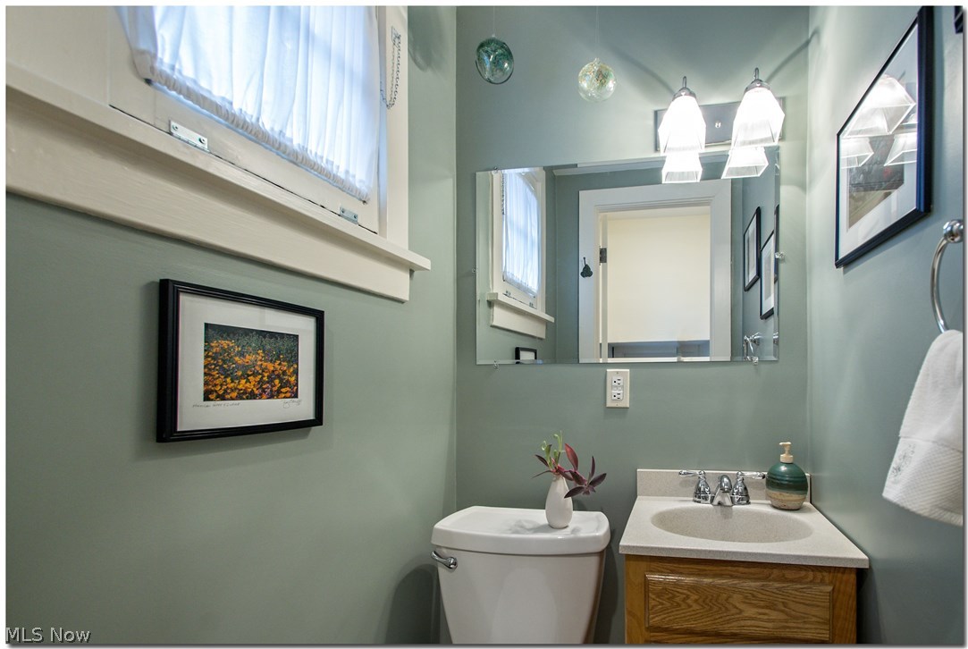 3034 East Overlook Road Cleveland, OH 44118 - Photo 18 of 35 The half bath on the first floor