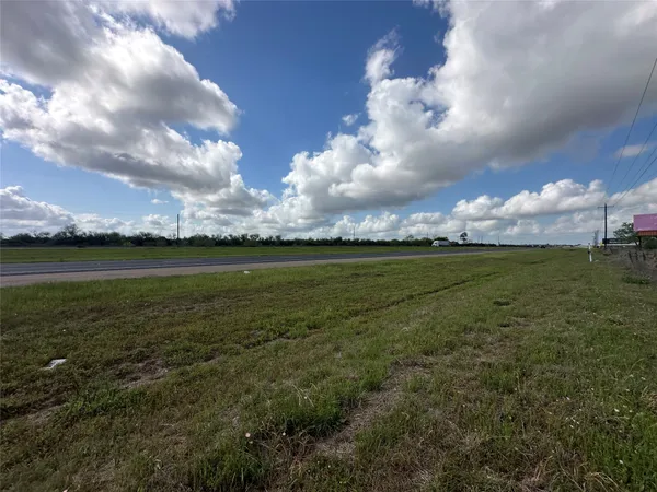 $449,000 | 0 U Highway, Victoria, TX 77905