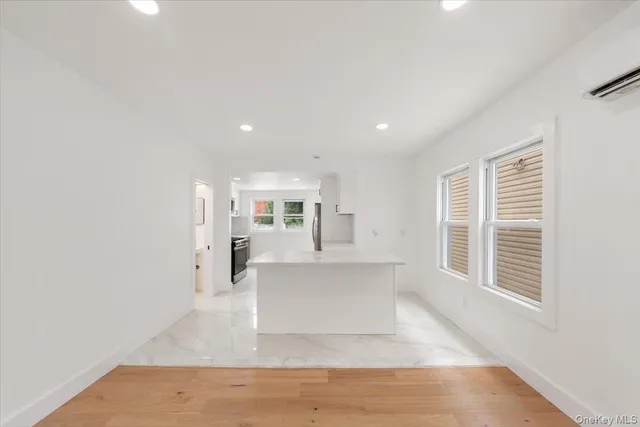 $789,999 | 104-17 Rosita Place | South Ozone Park