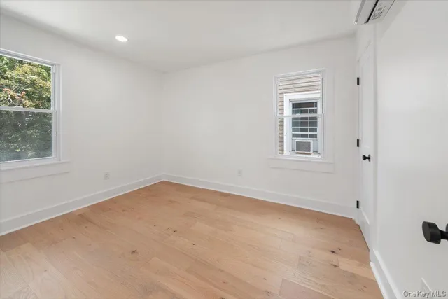 $789,999 | 104-17 Rosita Place | South Ozone Park