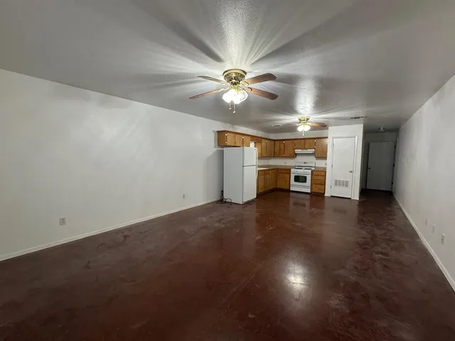 $900 | 2715 A Tin Top Road, Weatherford, TX 76087