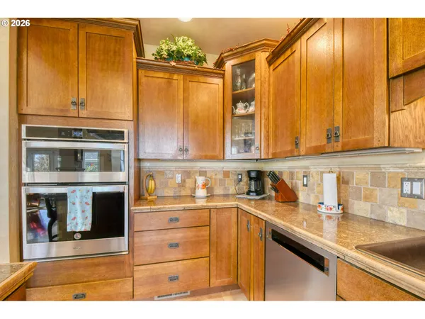 $829,000 | 370 Riley Lane, Adams, OR 97810