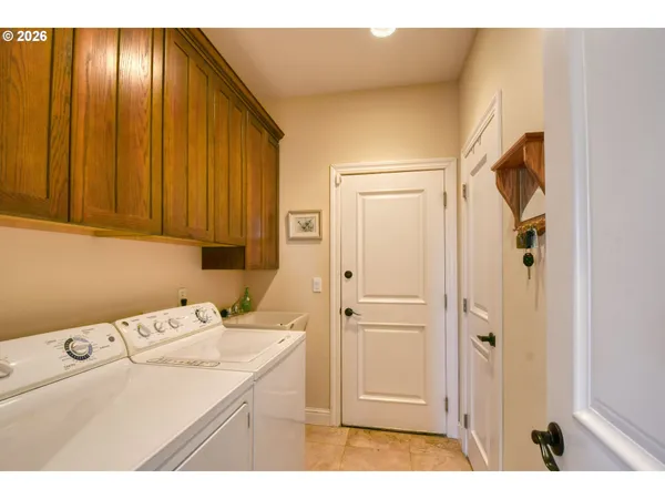 $829,000 | 370 Riley Lane, Adams, OR 97810