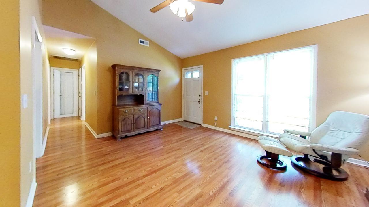 206 Hamlet Road Summerville, SC 29485 - Photo 4 of 17 206-Hamlet-Rd-Unfurnished