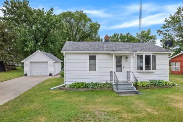 $250,000 | 333 West 19th Street, Cochrane, WI 54622