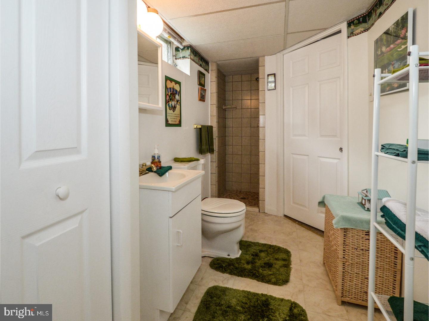 61 Rodmor Road Havertown, PA 19083 - Photo 17 of 22 Bathroom