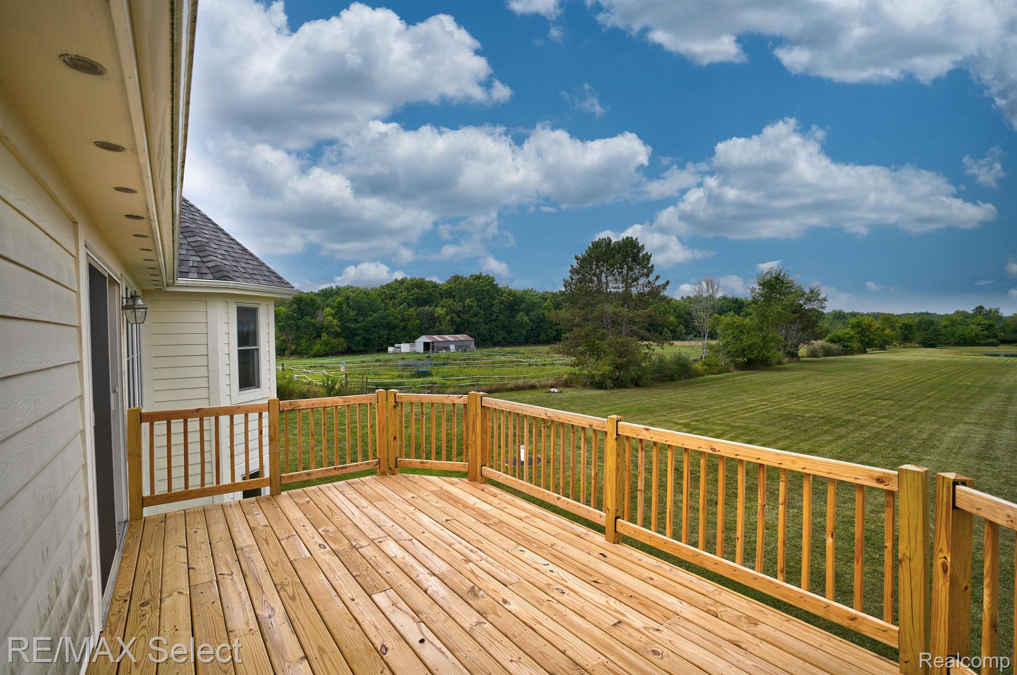 7024 Cook Road Swartz Creek, MI 48473 - Photo 21 of 30 Gallery Image 21