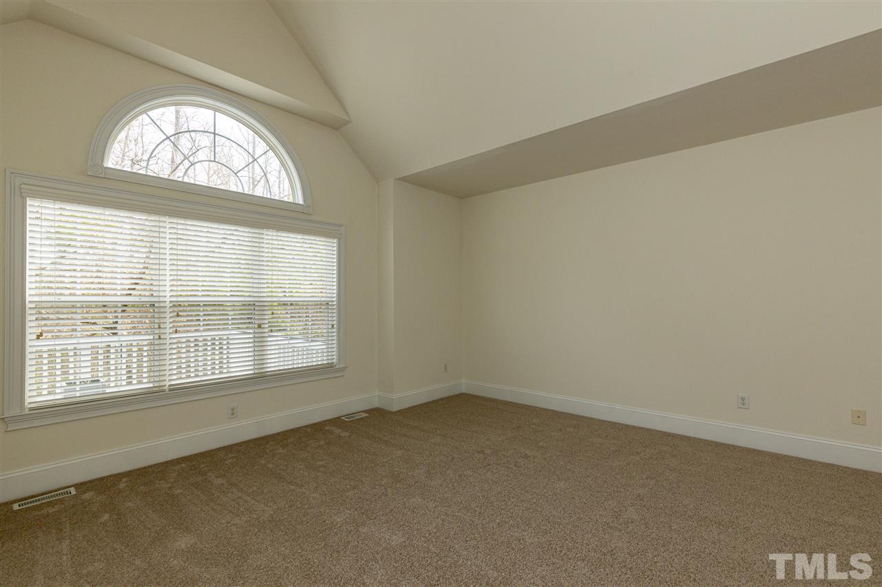 11563 Auldbury Way Raleigh, NC 27617 - Photo 8 of 19 Gallery Image 8