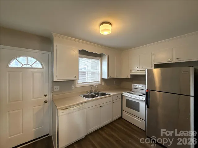 $1,195 | 1613 North Sharon Amity Road, Unit H, Charlotte, NC 28205