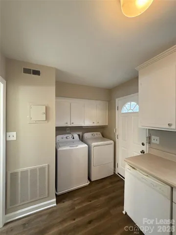 $1,195 | 1613 North Sharon Amity Road, Unit H, Charlotte, NC 28205