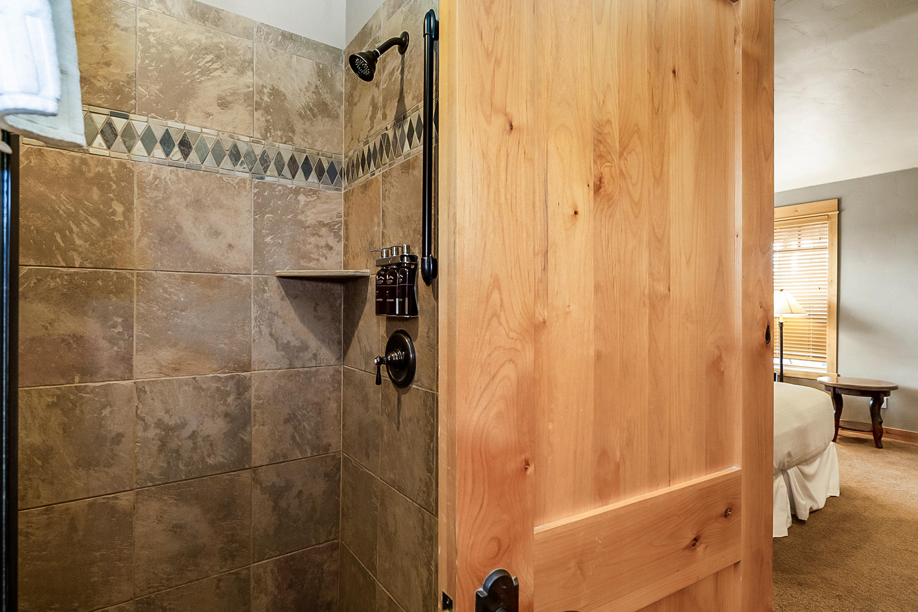 16779 South W Brasada Ranch Road, Unit 44 Powell Butte, OR 97753 - Photo 17 of 31 17JH5_1449