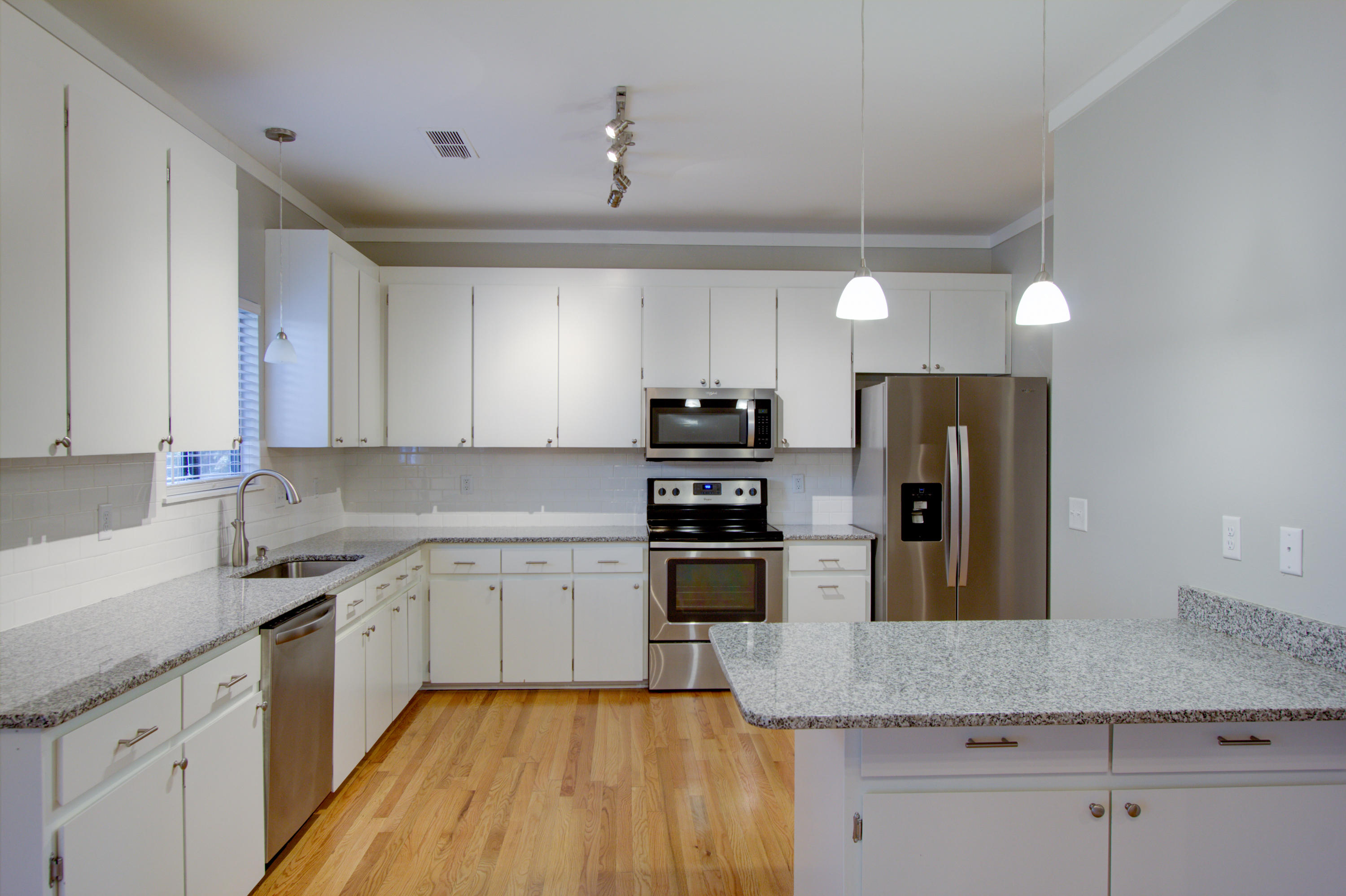 1494 Oak Landing Road Mount Pleasant, SC 29464 - Photo 35 of 65 Kitchen