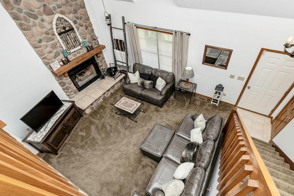 1767 Coonpath Road Northeast Lancaster, OH 43130 - Photo 9 of 33 Gallery Image 9