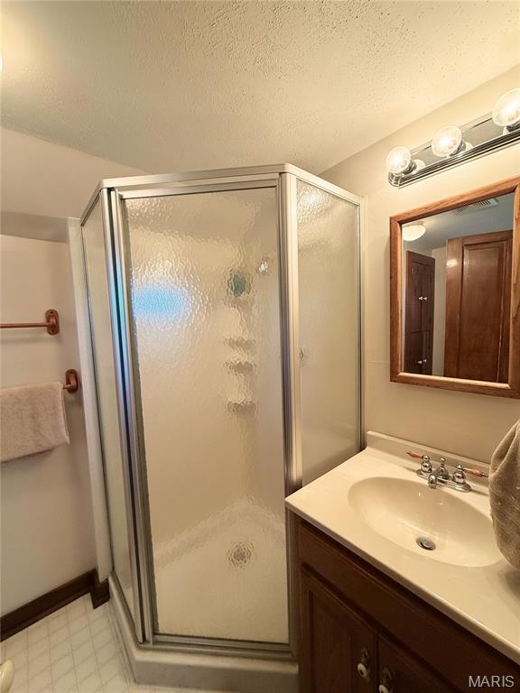 15892 Highway 6 Novinger, MO 63559 - Photo 22 of 32