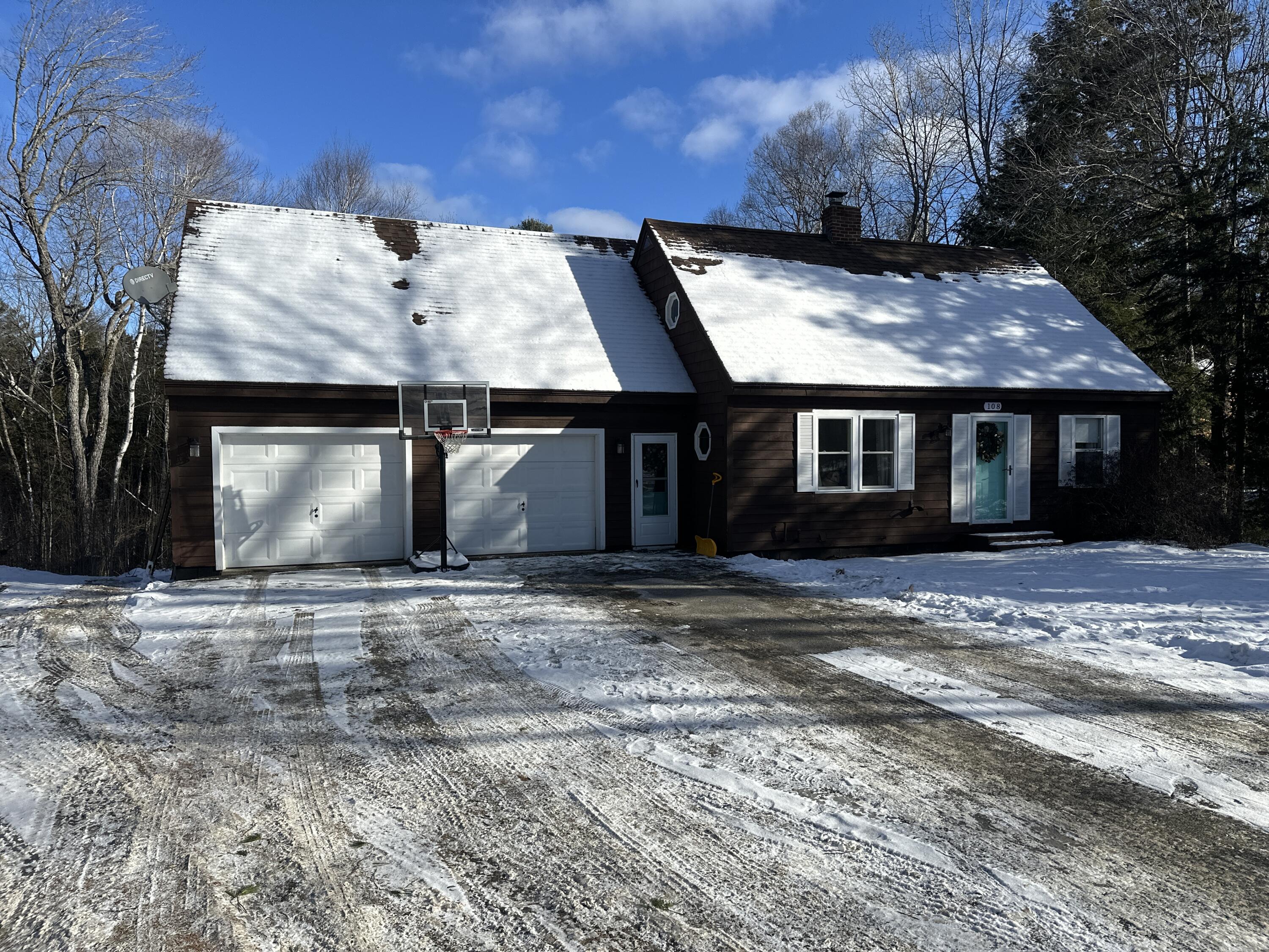108 Morgan Lane Millinocket, ME 04462 - Photo 4 of 65 IMG_6787