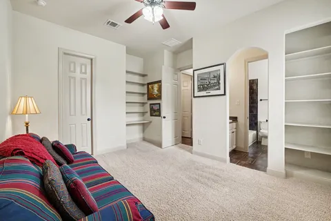 $835,000 | 32303 Waterford Crest Lane, Fulshear, TX 77441