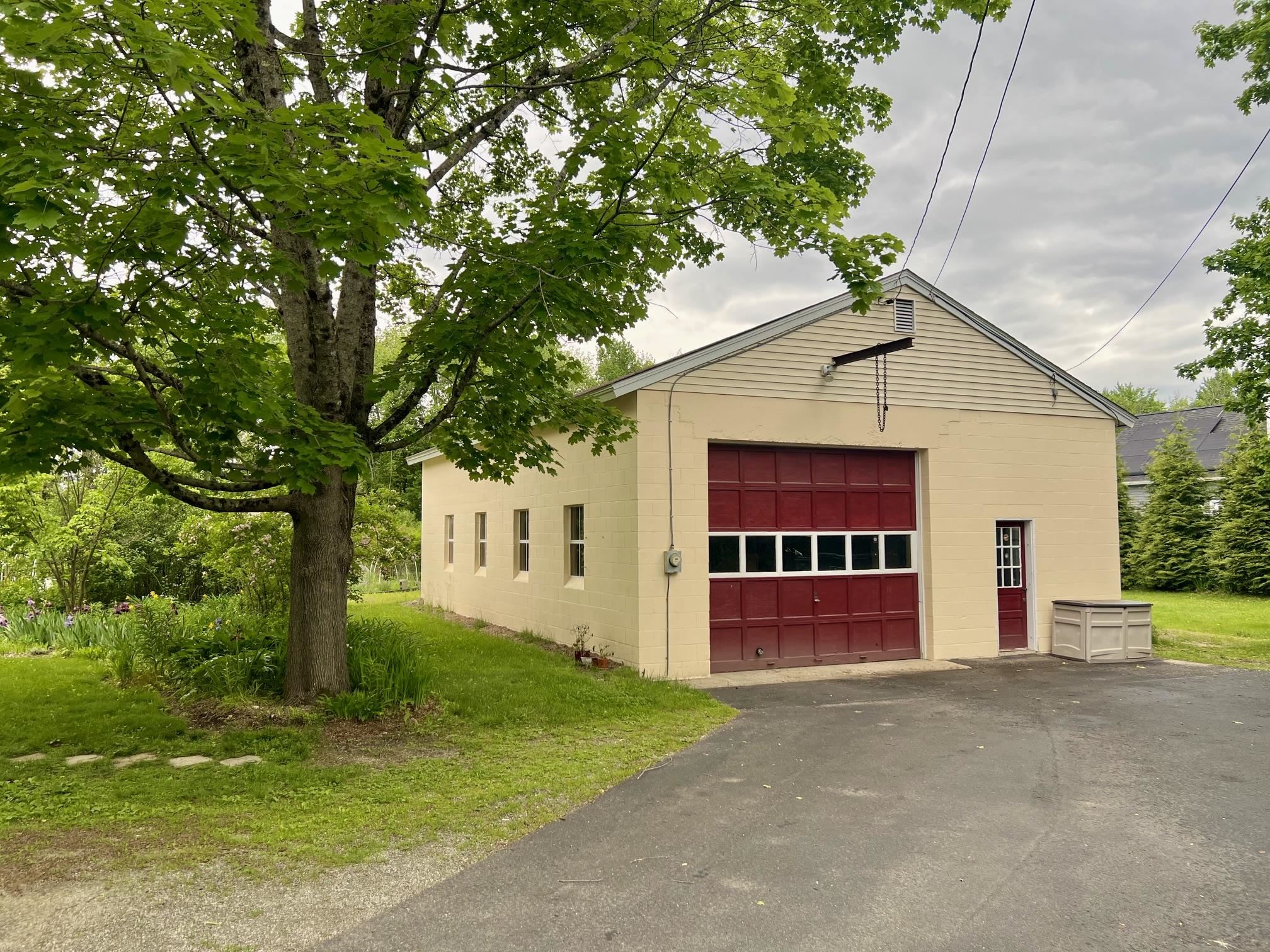 29 Spaulding Street Milford, NH 03055 - Photo 46 of 60