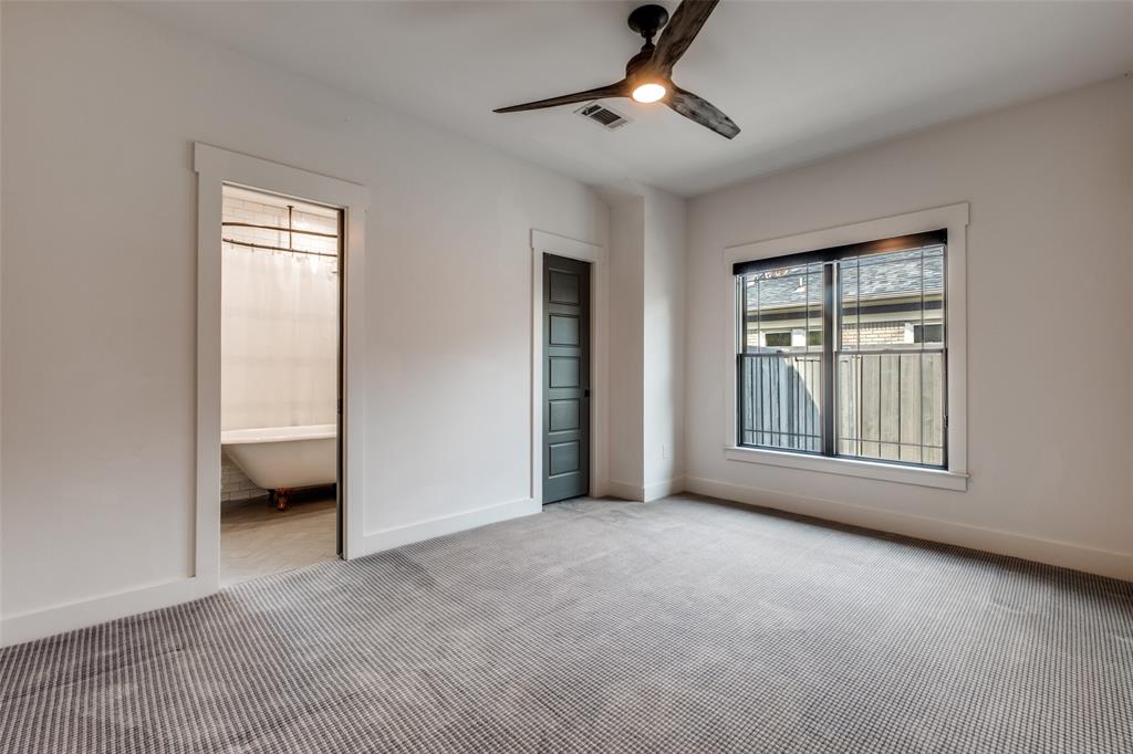 5819 Prospect Avenue Dallas, TX 75206 - Photo 19 of 25 a view of an empty room with a window